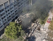 Los bombardeos afectaron instalaciones privadas, militares y puntos civiles en la ciudad de Mykolaiv. EFE