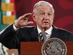 López Obrador pone algunos ejemplos de la colaboración entre su gobierno y los empresarios, para beneficiar al pueblo. EFE / J. Méndez