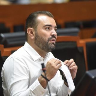 CEDHJ: Aspirantes denuncian irregularidades; diputado defiende legalidad del proceso