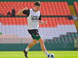 Las Chivas buscan zanjar una polémica que no tiene ni pies ni cabeza, debido a que Santiago Ormeño es mexicano de nacimiento aun cuando haya decidido representar a Perú a nivel de selecciones.  IMAGO7