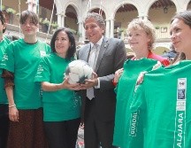 Juan Pablo Etchegaray, Andréa Blanco, Olimpia Cabral, Juan José Frangie, Eliza Al-Laham y Vanessa Pérez. GENTE BIEN JALSCO/Antonio Martínez