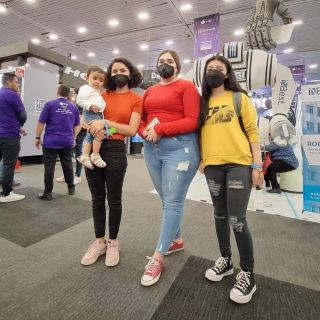 Jalisco Talent Land 2022: Hasta con bebé, estudiantes del Tecnológico de Chapala asisten al evento