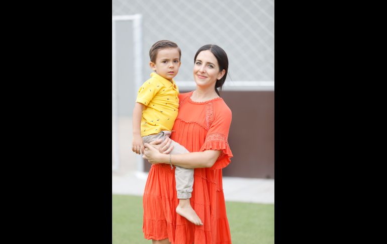 Víctor Hugo Sánchez Ascencio y Karina Ascencio. GENTE BIEN JALISCO/Claudio Jimeno