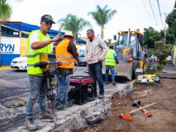 La obra va en tres tramos e incluye una carpeta asfáltica, banquetas y poner iluminación peatonal. ESPECIAL/Ayuntamiento de Guadalajara