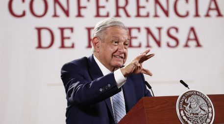 López Obrador fue cuestionado tras supervisar el avance en la construcción de la carretera, Las Varas-Compostela. EFE/J. Méndez