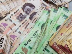 Si una persona sospecha que su billete no es auténtico debe llevarlo a cualquier sucursal bancaria para que lo envíen gratuitamente al Banco de México para su análisis. ESPECIAL