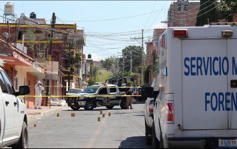 En números absolutos, Guanajuato lidera la lista con 195 víctimas mujeres de homicidio doloso; le siguen Michoacán, con 152; Baja California, con 140; Estado de México, con 120 y Chihuahua, con 90. EFE / ARCHIVO