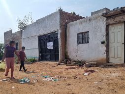 Aunque las autoridades colocaron algunas cintas para que las personas no ingresaran a la zona, por la mañana éstas ya habían sido derribadas. EL INFORMADOR/G. Gallo