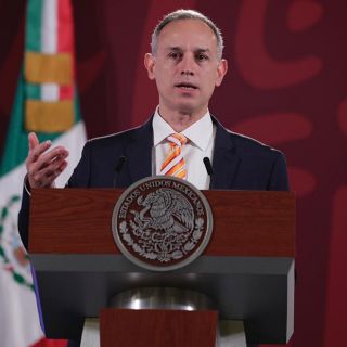 López-Gatell destaca descenso de casos de quinta ola en México