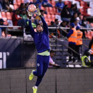 Sebastián Jurado salva al Cruz Azul en su visita a San Luis