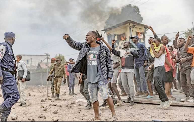 Manifestantes exigen la salida de la ONU en el país. AFP