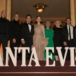 Conoce los detalles de la “avant première” mundial de la serie exclusiva de Star+ “Santa Evita”