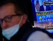 El Dow Jones ganó 1.37% a 32 mil 197.59 puntos al cierre de este miércoles. AP/S. Wenig