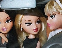 La marca de muñecas Bratz recreó la famosa fotografía de los tres íconos del Y2K. INSTAGRAM @BRATZ