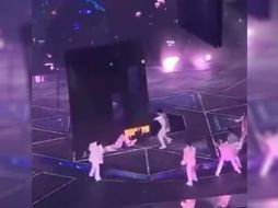 El video del accidente en pleno concierto de Hong Kong rápidamente se ha viralizado en redes sociales. ESPECIAL /