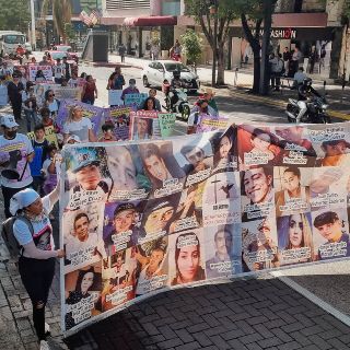 "Es un infierno vivir esto": se manifiestan para exigir atención por sus desaparecidos