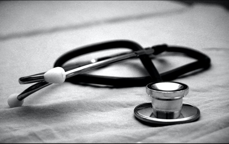 La Hepatitis A es la más común, pues se puede contagiar fácilmente a través de alimentos contaminados. ESPECIAL/Foto de Hush Naidoo Jade Photography en Unsplash