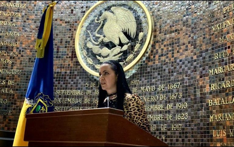 La diputada de Morena, Ángela Gómez Ponce, presentó una iniciativa de reforma a la Ley Orgánica del Poder Legislativo de Jalisco. ESPECIAL
