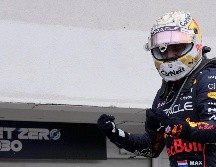 Max Verstappen tuvo una gran actuación y aseguró su liderato antes de la pausa de verano de la Fórmula Uno. AP