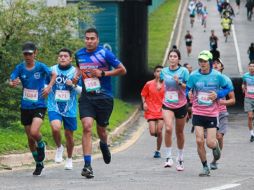 La competencia arrancó en punto de las 9 de la mañana, los concursantes salieron motivados para correr la justa de tan solo seis kilómetros en un circuito trazado por la avenida Patria. ESPECIAL