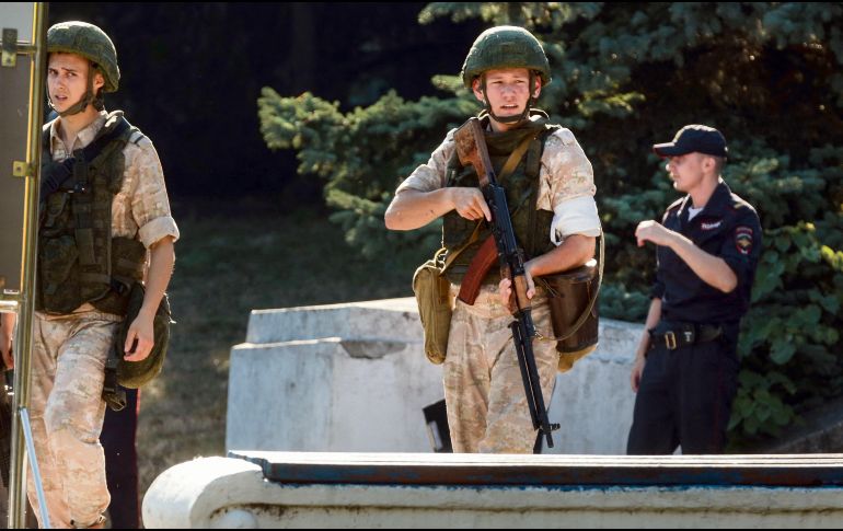 Luego del ataque, efectivos del Ejército ruso  aumentaron el patrullaje de seguridad en la ciudad de Sevastopol. AFP