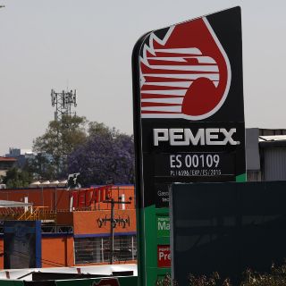 Pemex logra reducción de 917 millones de dólares de su deuda
