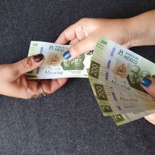 Cómo identificar las apps de préstamos "montadeudas"