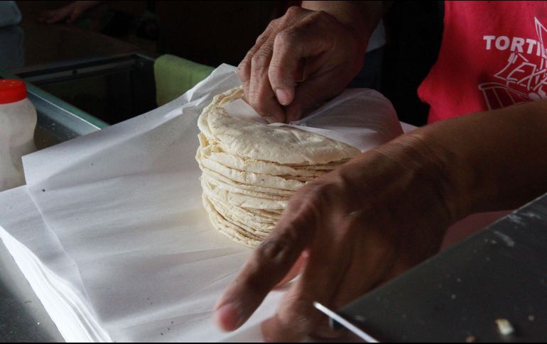 Los precios del kilo de tortilla dependerán de los incrementos de cada tortillero y de la zona donde se ubican. EL INFORMADOR / ARCHIVO