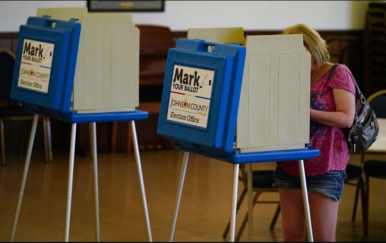 Con una alta participación, casi el 60% de los votantes de Kansas rechazó una enmienda constitucional que habría debilitado el derecho a interrumpir un embarazo. AFP/K. Rivas