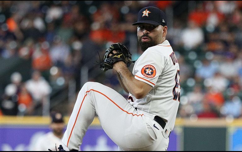 José Urquidy tuvo una salida de siete episodios y apenas dos imparables. AFP/B. Levey