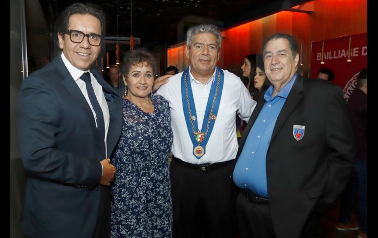 Arturo Mendoza, Leticia Salazar, Juan Manuel Covarrubias y José León. GENTE BIEN JALISCO/Claudio Jimeno