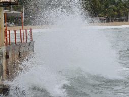 La NOAA calcula ahora que habrá entre 14 y 20 tormentas con nombre, en lugar de las entre 14 y 21 que pronosticó en mayo. NTX/ARCHIVO