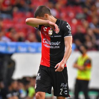 ¡Malas noticias! Martín Nervo se pierde el Clásico Tapatío