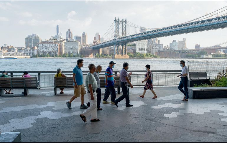 En el Estado de Nueva York se concentra una cuarta parte de los casos de EU. AFP