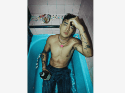 Sumado a esta canción, que seguramente se convertirá en un himno para los espíritus dolidos, Saak también celebra su incorporación como miembro del cast de la segunda temporada del remake de Rebelde. ESPECIAL