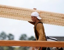 El crecimiento en julio fue especialmente grande en la rama de atención médica y en la de hoteles y restaurantes. AP/R. Solis