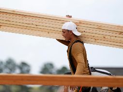 El crecimiento en julio fue especialmente grande en la rama de atención médica y en la de hoteles y restaurantes. AP/R. Solis