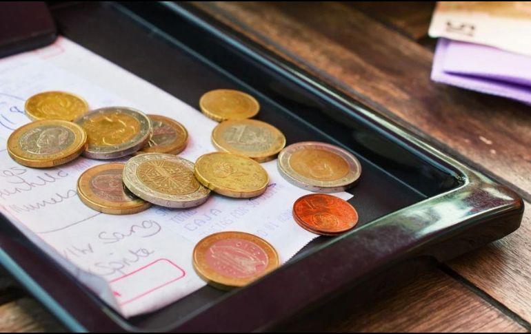 Se contabilizan varias denuncias de comensales a los que les han obligados a pagar propinas. ESPECIAL.