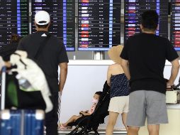 Las tormentas eléctricas provocaron retrasos de más de 90 minutos en los aeropuertos de LaGuardia, en Nueva York, y Newark Liberty International, en Nueva Jersey. EFE/N. Sangnak