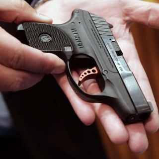 Canadá prohibirá la importación de armas de fuego