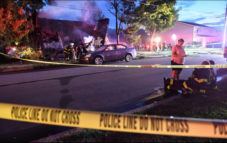 Imágenes de medios estadounidenses muestran las ruinas de la vivienda, completamente devorada por las llamas. AP/J. May