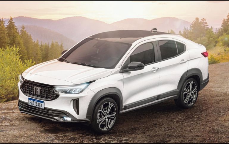 Este Fastback ha recibido buenos comentarios sobre sus trazos, alinéandose con el actual lenguaje de diseño pero con una propuesta más elegante. ESPECIAL