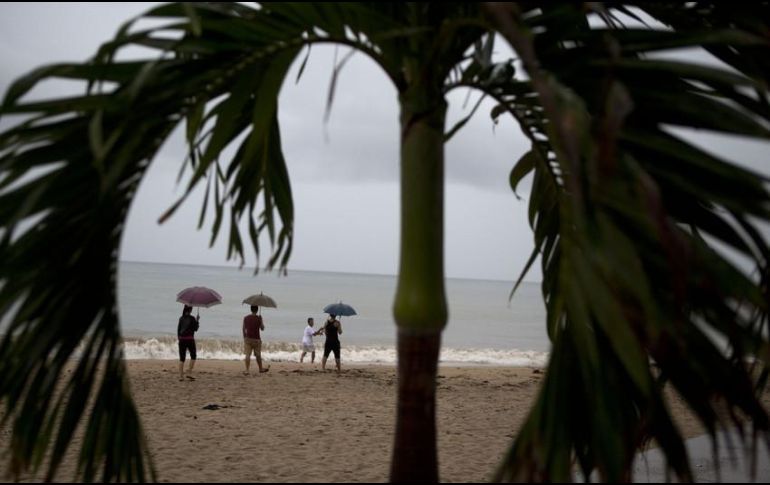 La amplia circulación de la depresión tropical 