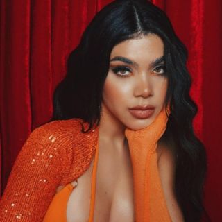 Kenia Os celebra el amor en todas sus formas con su nueva canción “Todo my love”