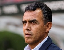 Lo grave es que el actual entrenador del Guadalajara cuenta con ocho partidos consecutivos sin poder llevar al equipo a la victoria. IMAGO7
