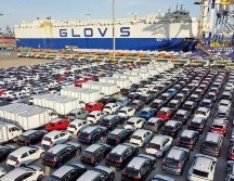 Vehículos para exportación en el puerto de Yantai en la provincia de Shandong en China. AP