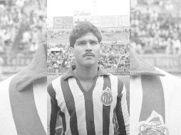 CHAVA REYES. El emblemático delantero de Chivas le anotó 13 goles al Atlas. EL INFORMADOR / ARCHIVO