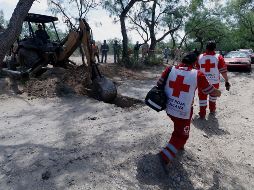 López Obrador señala que en su visita a la mina le explicaron que es común que los mineros hagan refugios y huecos dentro, y es en donde se confía que podrían estar los trabajadores. EFE / A. Ojeda