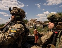 El nuevo paquete de ayuda militar incluye misiles de corto y medio alcance, misiles antitanque, obuses y vehículos médicos blindados. AP/E.Maloletka