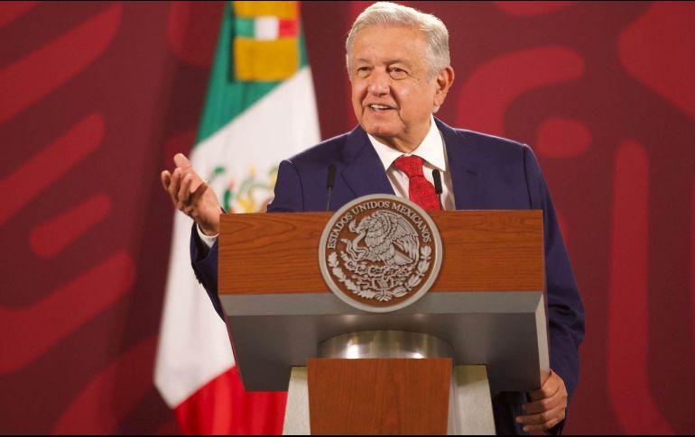 López Obrador adelantó que esta semana, en su conferencia, dará a conocer el relevo de la maestra Delfina Gómez. SUN / G. Espinosa
